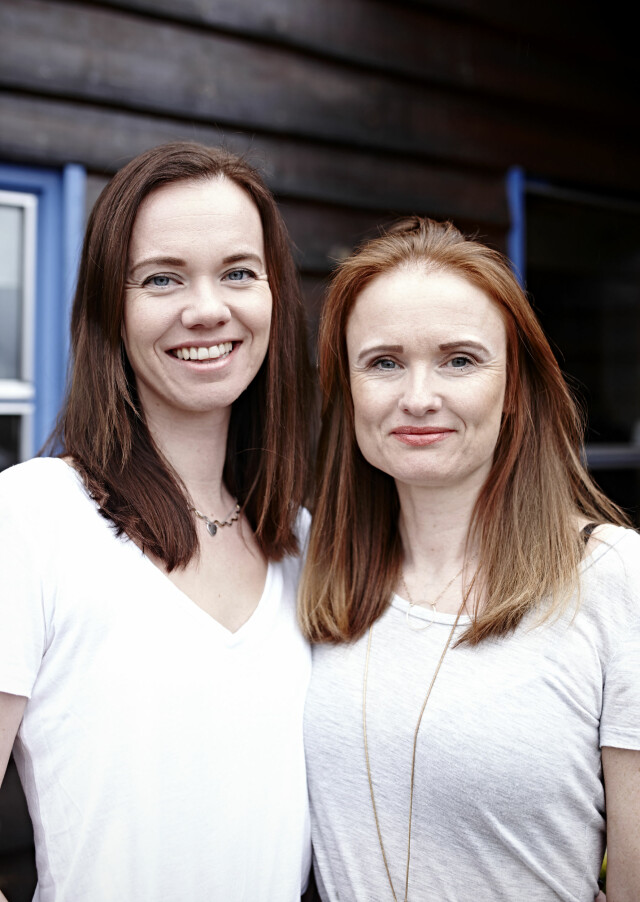 FLYTTET SAMMEN: Søstrene sisters: Guro og Kristi er begge skilt og fikk råd til det ideelle huset – sammen. Foto: Geir Dokken FLYTTET SAMMEN: Søstrene sisters: Guro og Kristi er begge skilt og fikk råd til det ideelle huset – sammen. Foto: Geir Dokken